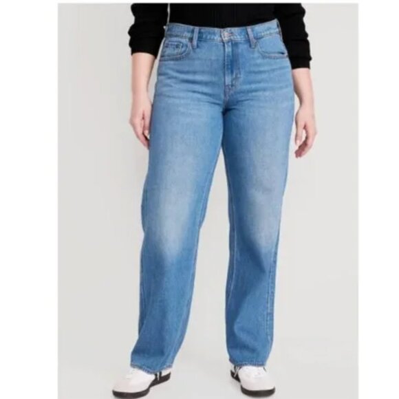 Old Navy Plus Size Mid Rise Baggy Loose Straight Leg Agnes Jeans - Picture 1 of 7
